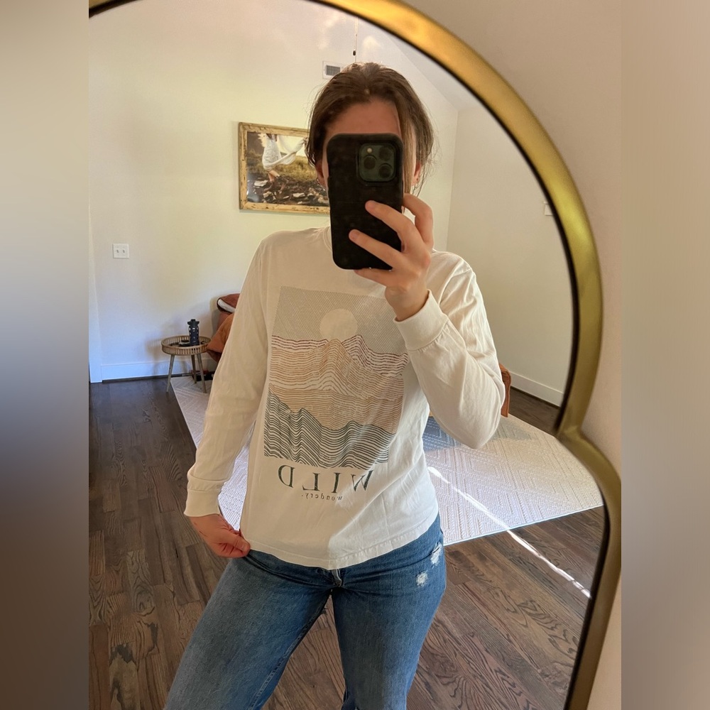 Wondery Wild Long Sleeve Tee